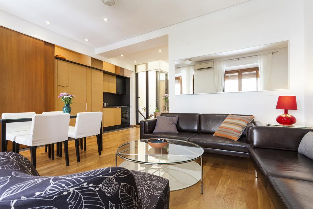 Artist'S Charming Design - Space Maison Apartments Севилья Экстерьер фото